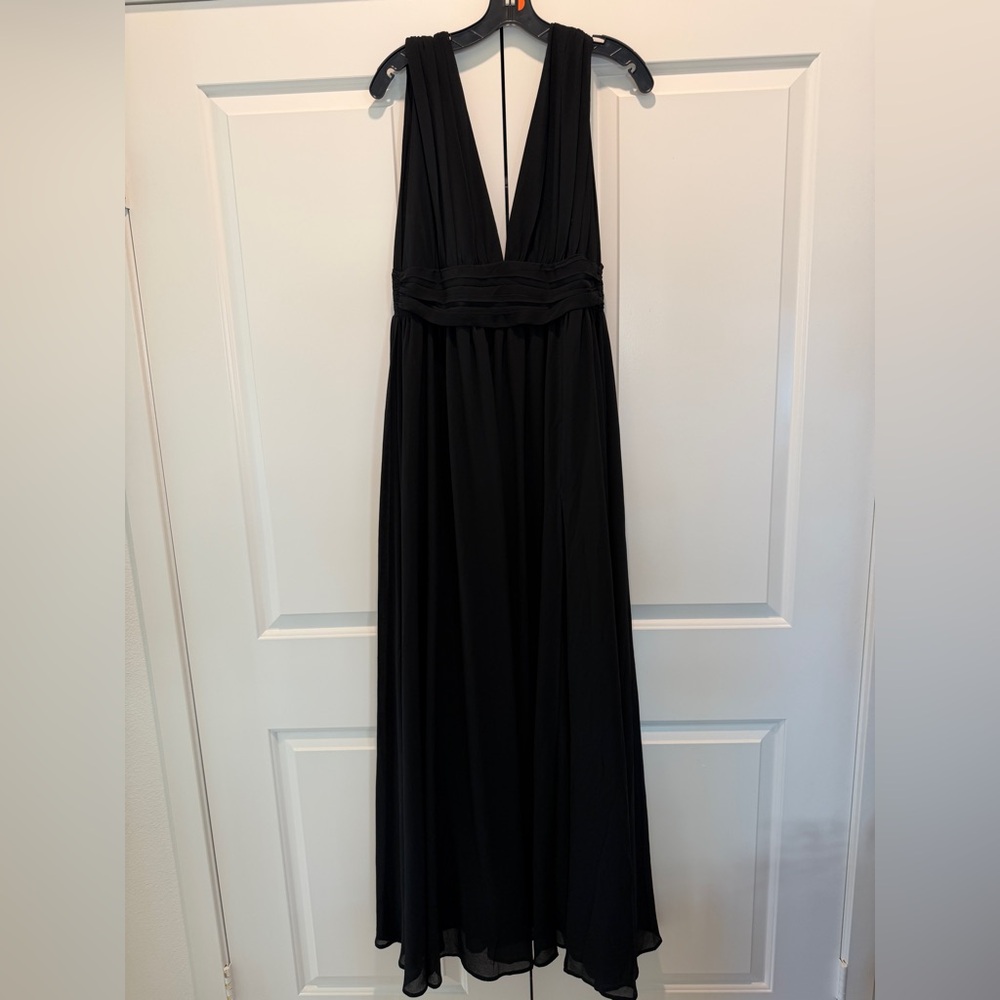 Lulu's Black Maxi Dress with Deep V and Leg Slit - Picture 6 of 7